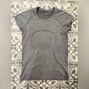 Lululemon size 10 swiftly T-shirt